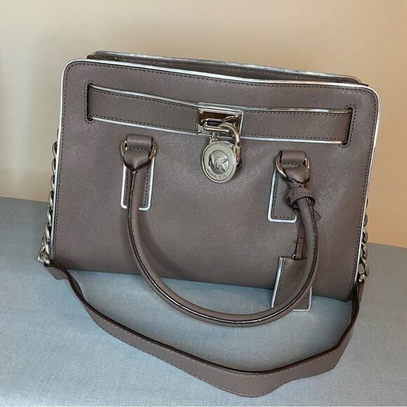 Michael Kors Hamilton Saffiano Leather Gray Shoulder Bag with Silver Charm - Picture 2 of 10